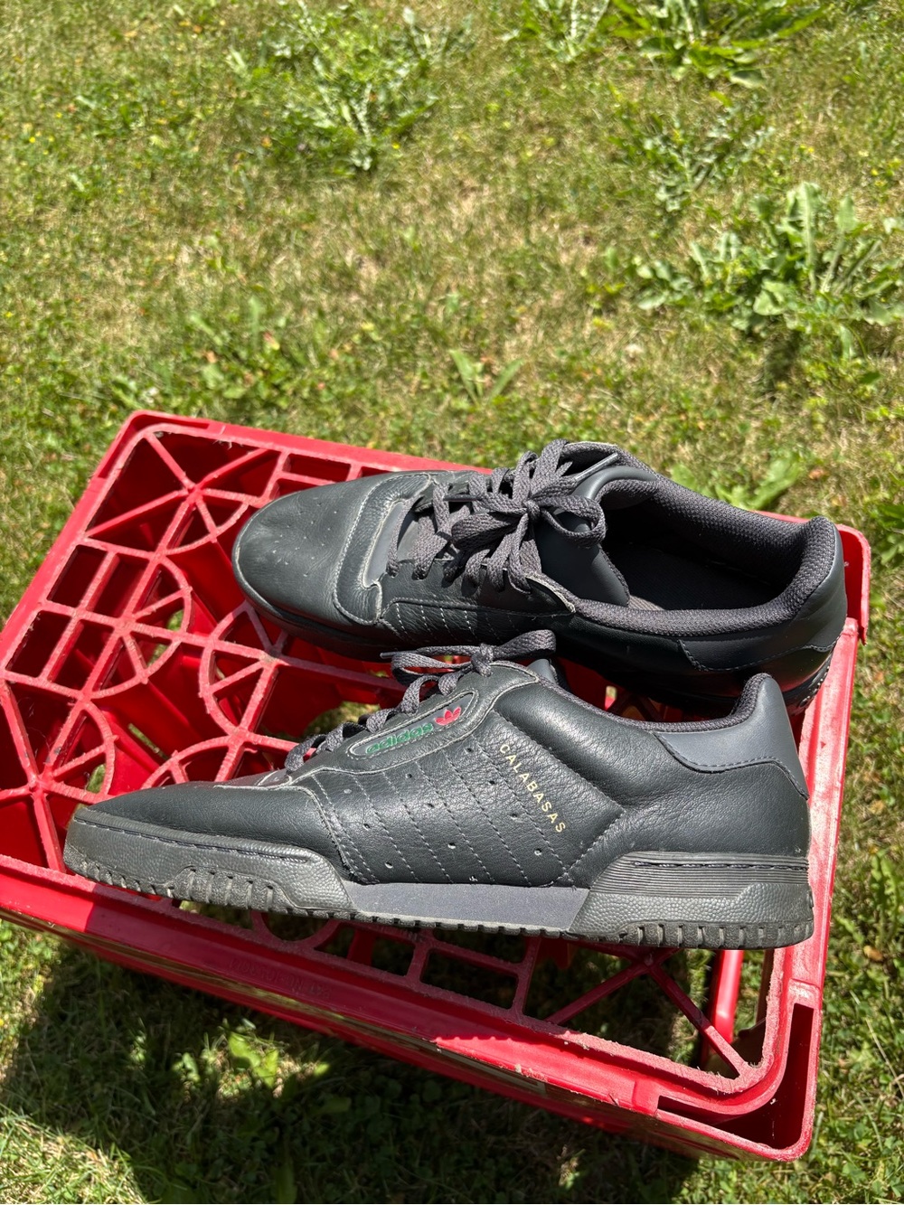 Adidas Yeezy Calabasas Powerphase Core Black –Men’s Size 9.5 Good Used Condition